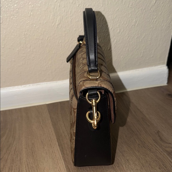 Coach Purse - Picture 2 of 9